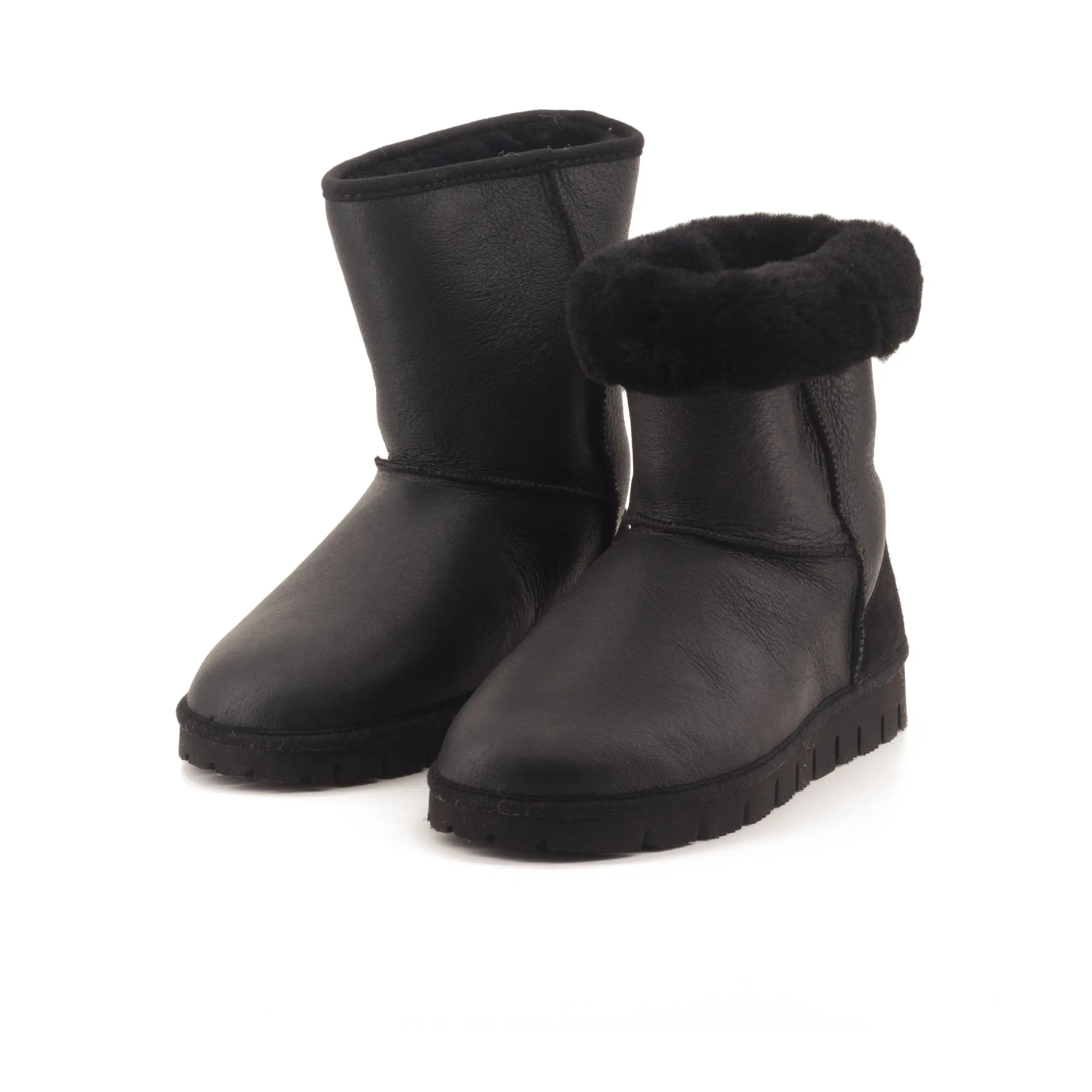 Boots noires peau en mouton - Dgrandiose