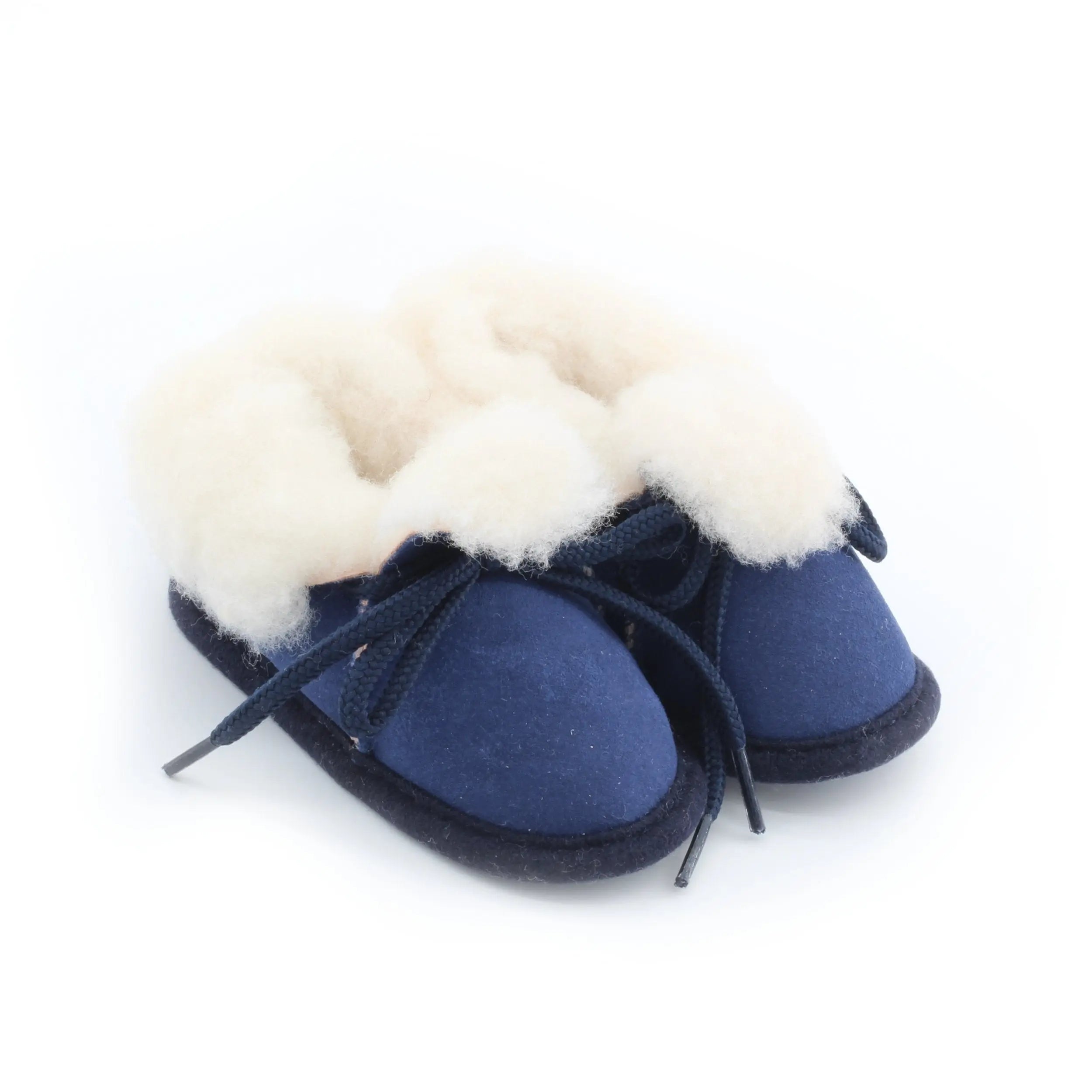 Chaussons bébé bleu en peau de mouton - Dgrandiose