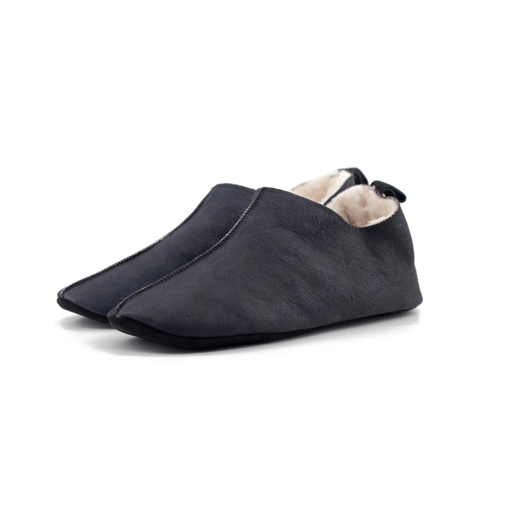 Chaussons souple noir en laine de mouton - Dgrandiose