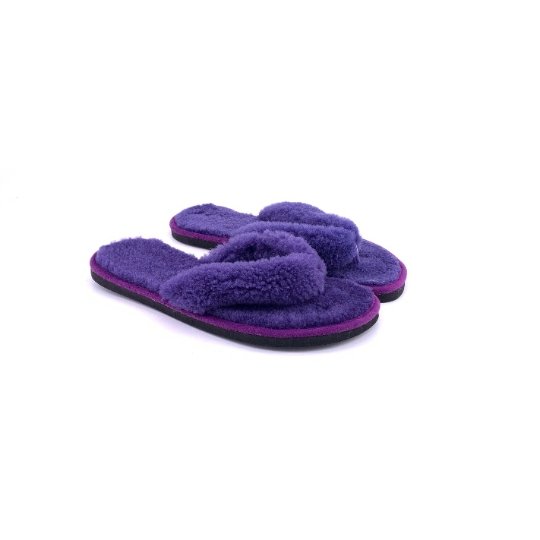Tongs violettes en peau de mouton - Dgrandiose