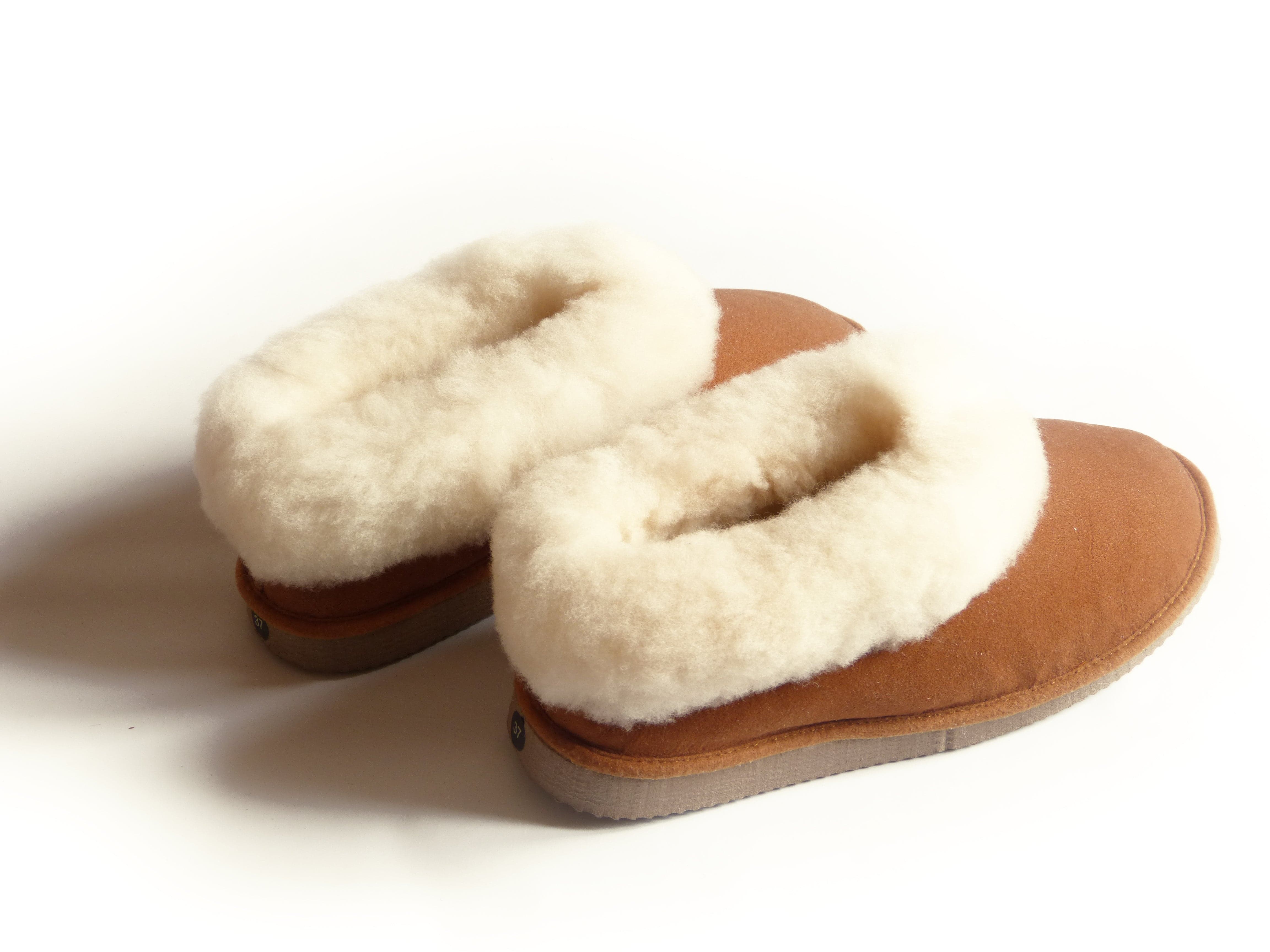 Camel mixed sheepskin slippers