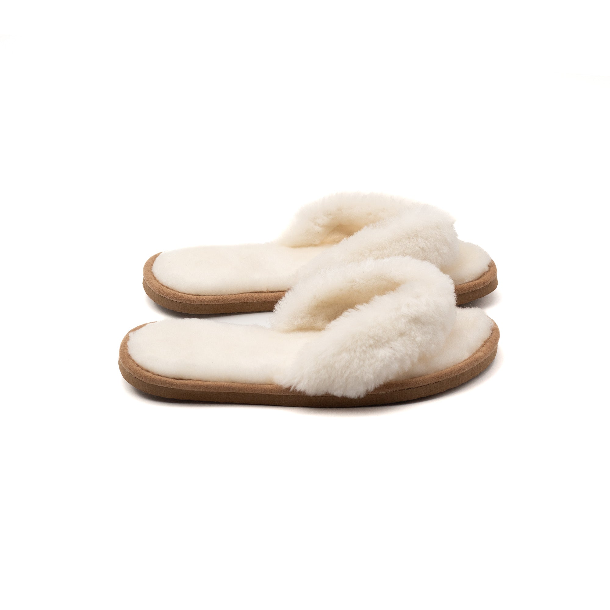 White sheepskin flip flops
